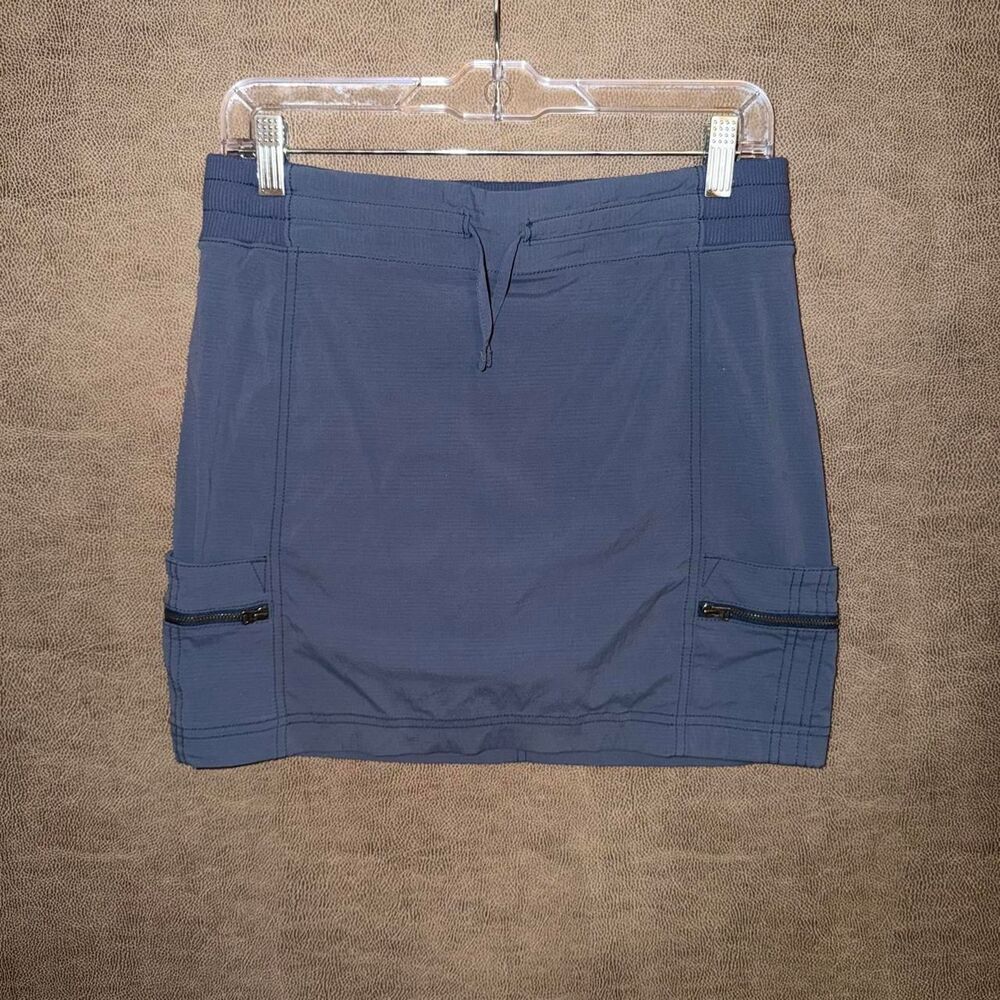 Athleta blue mini skirt with pockets